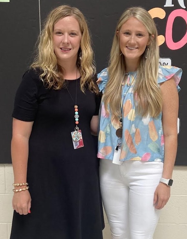 The New Albany Elementary School 2021-2022 Paraprofessional of the Year is Brooke Herring (left) and the New Albany Elementary School 2021-2022 Rookie of the Year is Laura Buskirk (right).