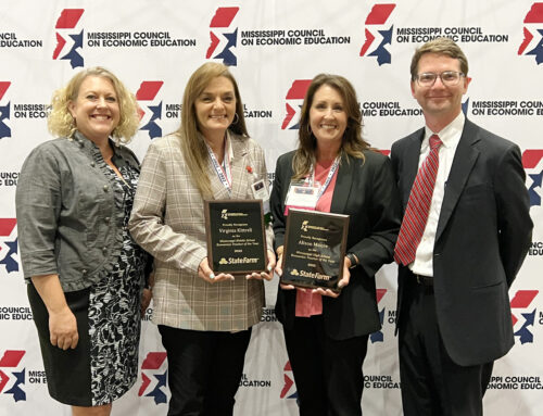 Moore Named Mississippi Council on Economic Education’s High School Teacher of the Year for 2022