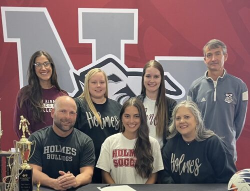 Doyle Signs with Holmes Community College Soccer