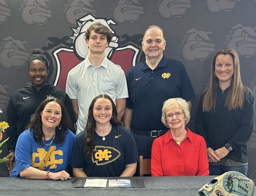 Miskelly Signs with MC Softball